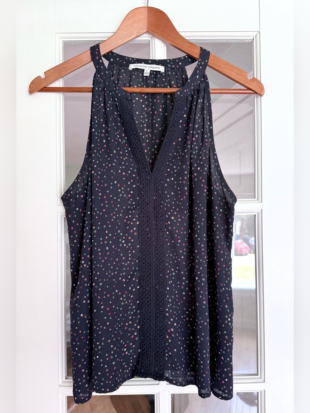 Collective Concepts sleeveless navy blue blouse, mini polka dots, Size Large